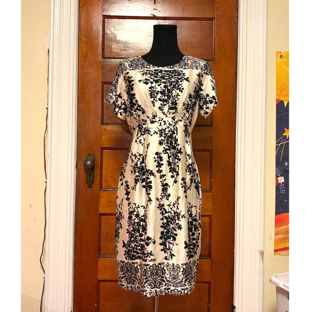 Black & Ivory Sheath Dress With Abstract Botanical & Damask Patterns | Size S